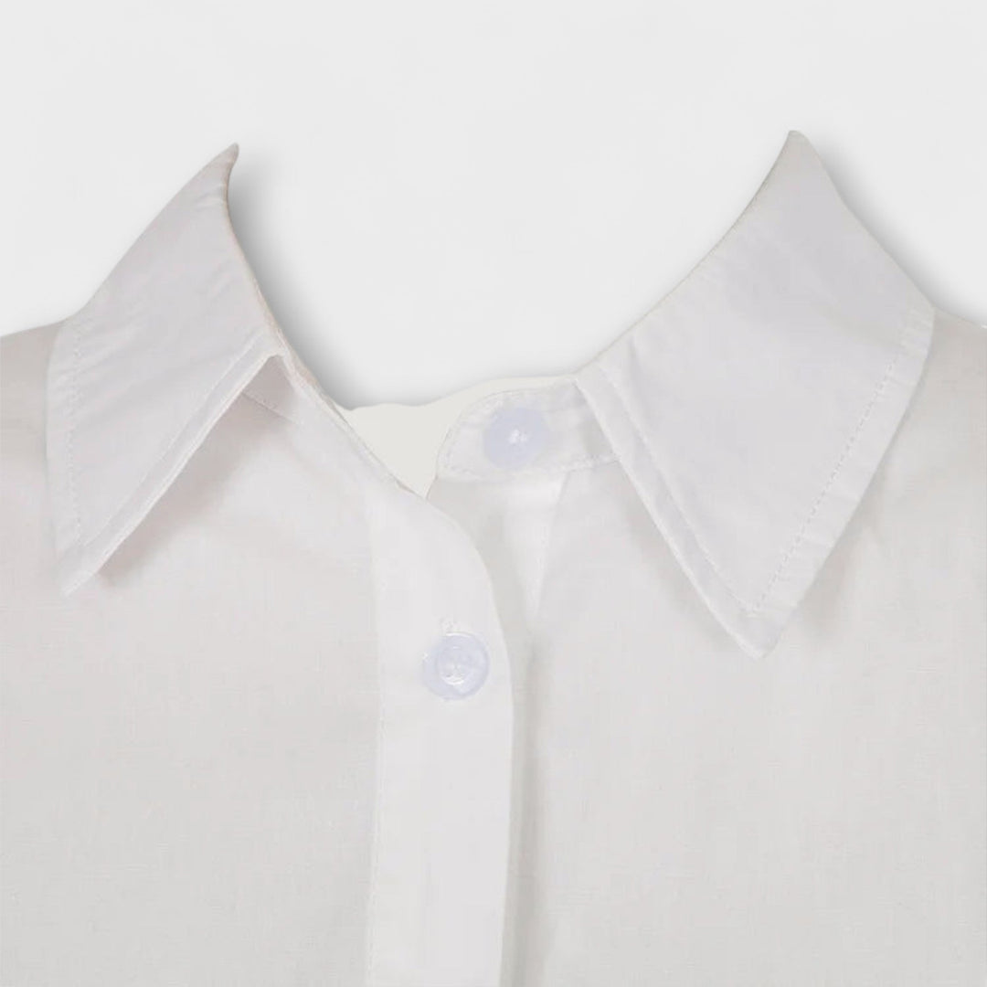 Indie - Bílé plisované šaty s dlouhým rukávem