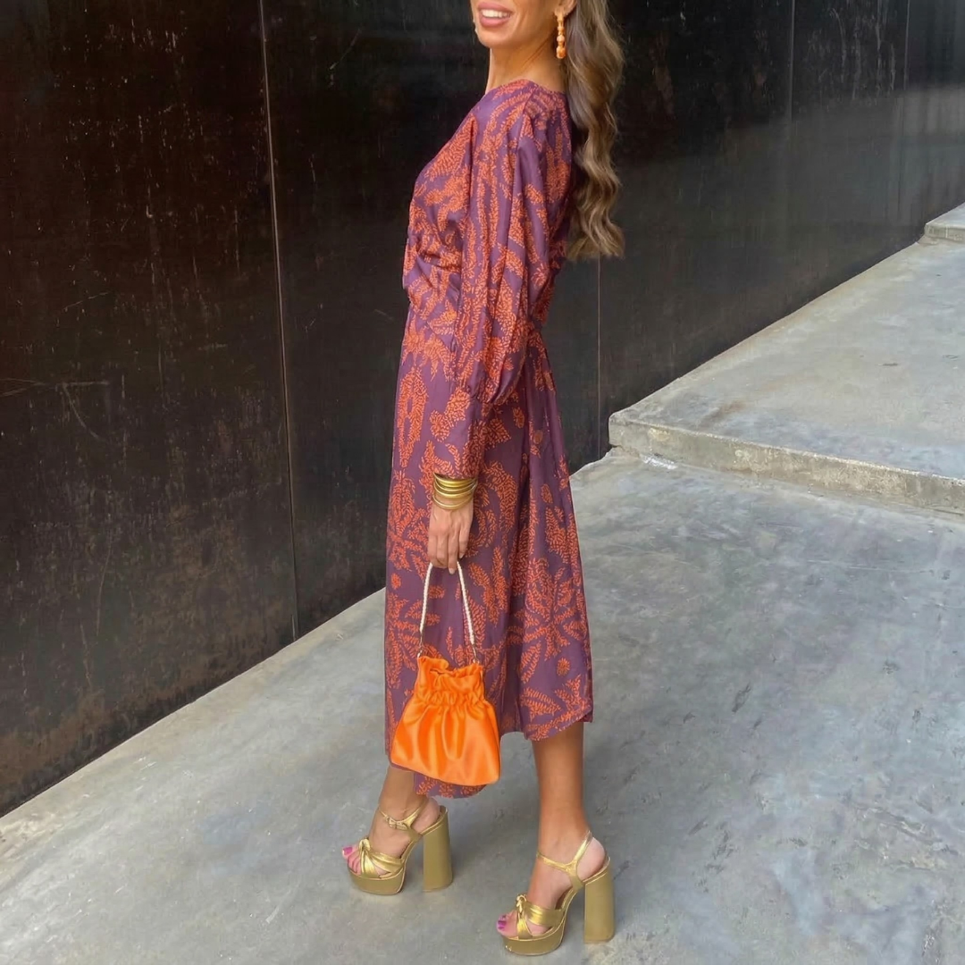 Isadora | Elegantní Midi Šaty s Uměleckým Vzorem a Uzlem v Pase