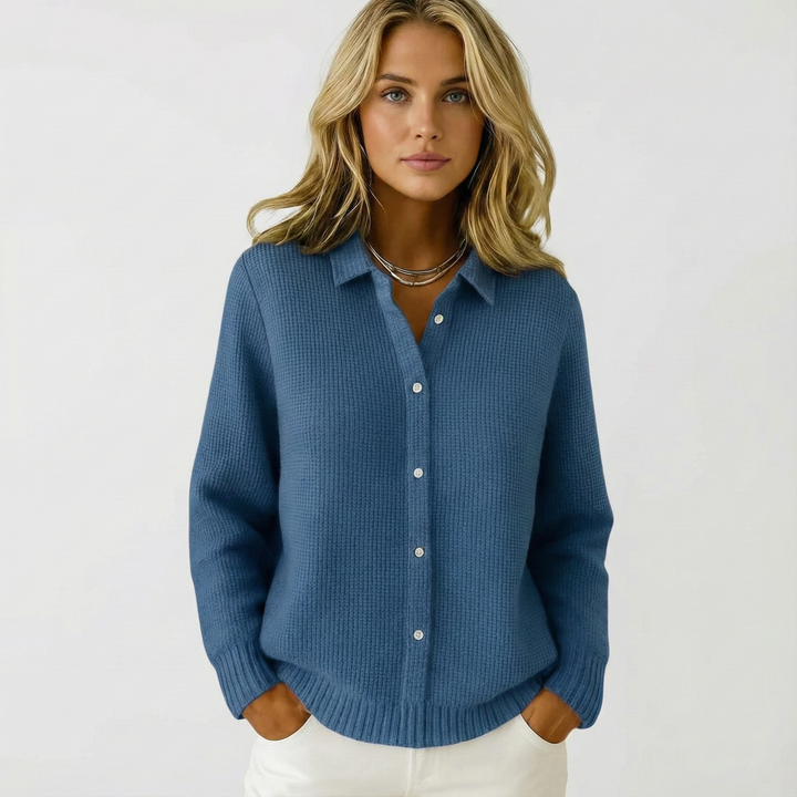 Livia – Pletená vesta s jemnou strukturou