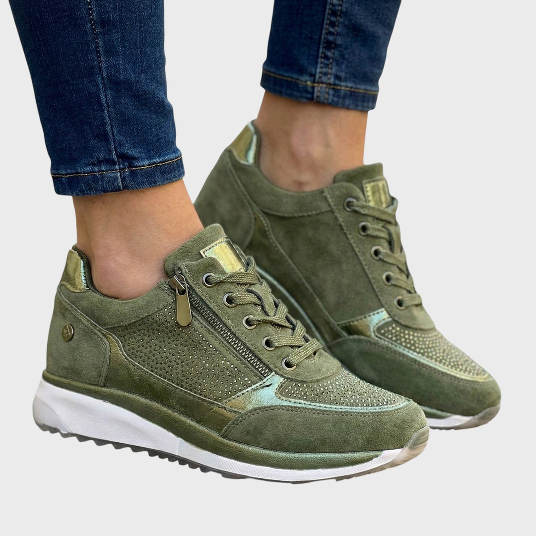 Kristýna | Semišové tenisky s ozdobnými kamínky