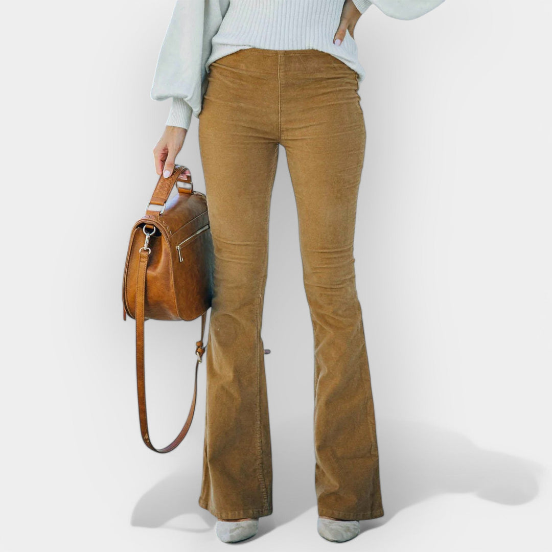 Vysoké kalhoty s širokými nohavicemi